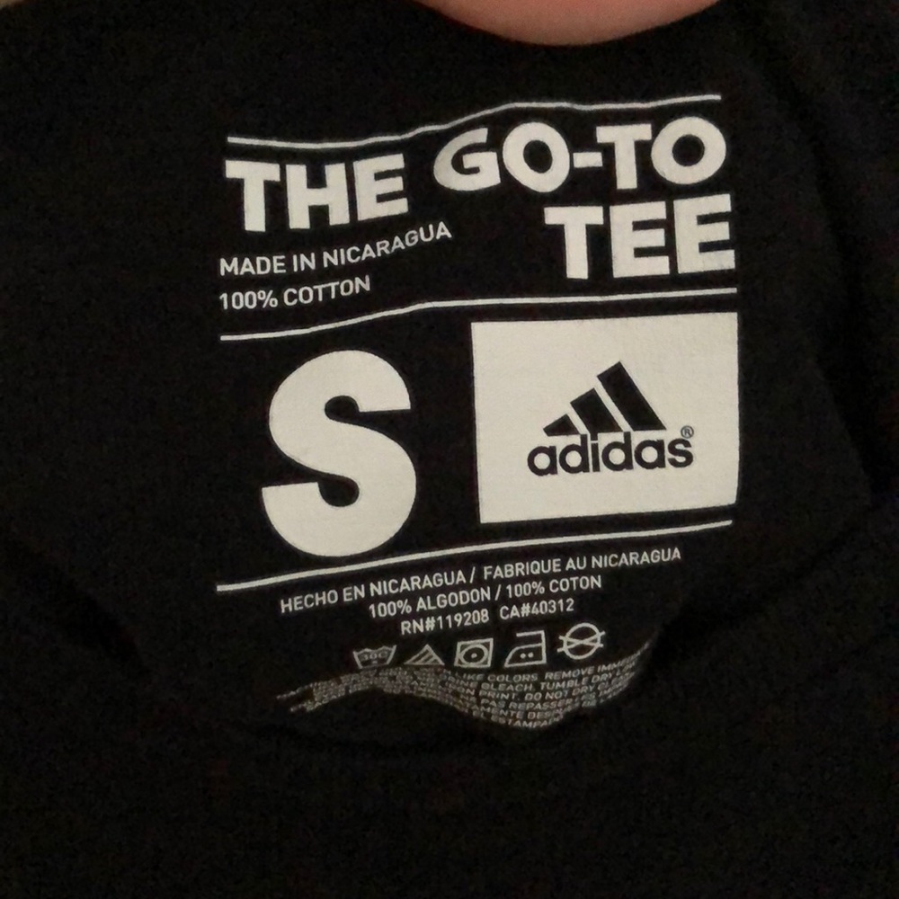 ‼️SOLD‼️Adidas Basketball T-Shirt 🏀💕 - Picture 3 of 3